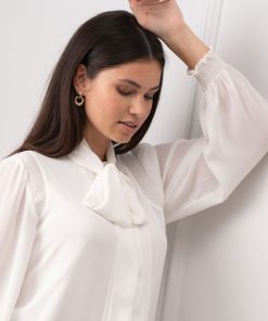 Ropa Premama Seraphine | Blusa De Premama Blanca Con Lazo En La Parte Delantera